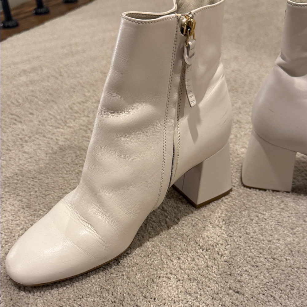 Ted Baker Chic off White Ankle Boots - Picture 2 of 7